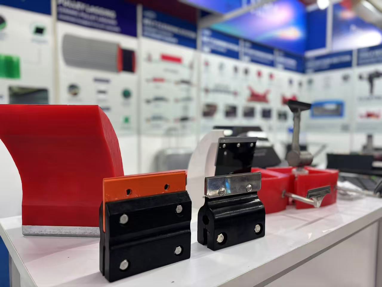 8978268dc03246c9e8523f83838bd0e