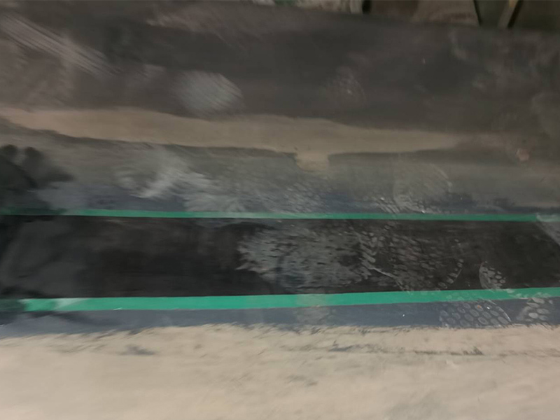 Striscia di riparazione del nastro trasportatore