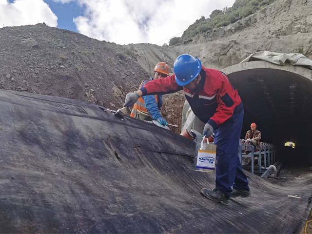 Conveyor Belt Repair